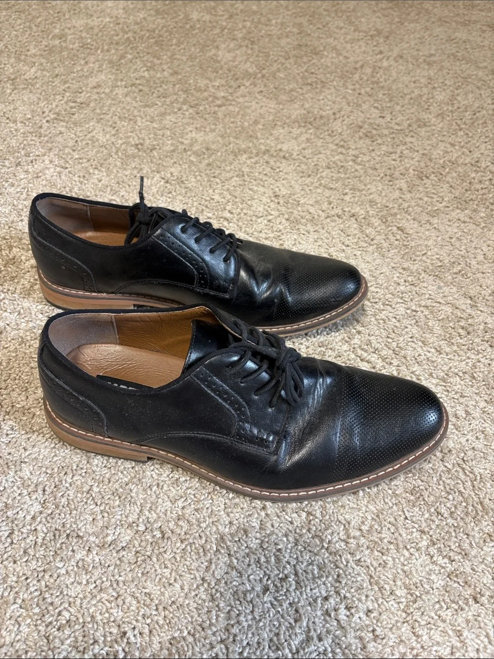 Men's Steve MADDEN Black Leather Dress Shoes - Classic Dress Lace-Up